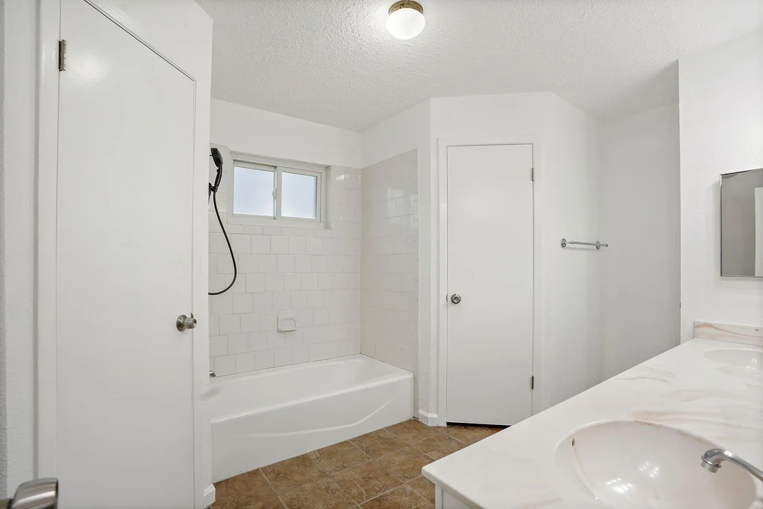 Photo of 9731 Shell Rock Road