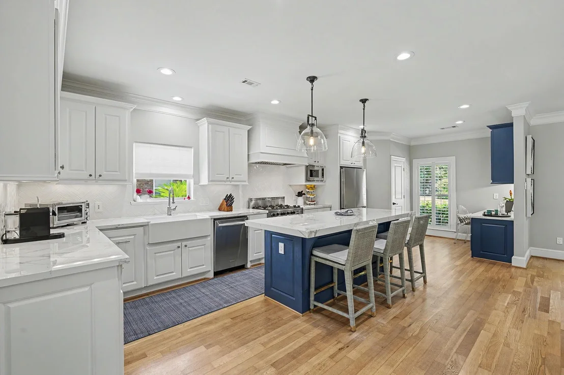 Photo of 12115 Beauregard Drive