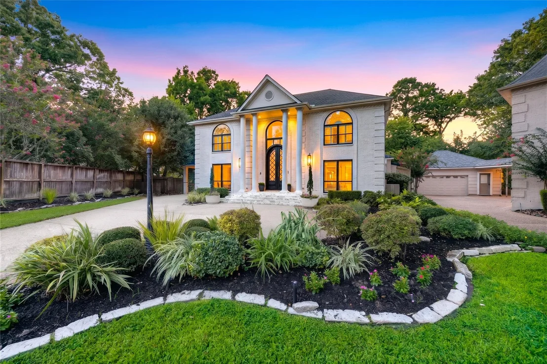 Photo of 806 Herdsman Drive