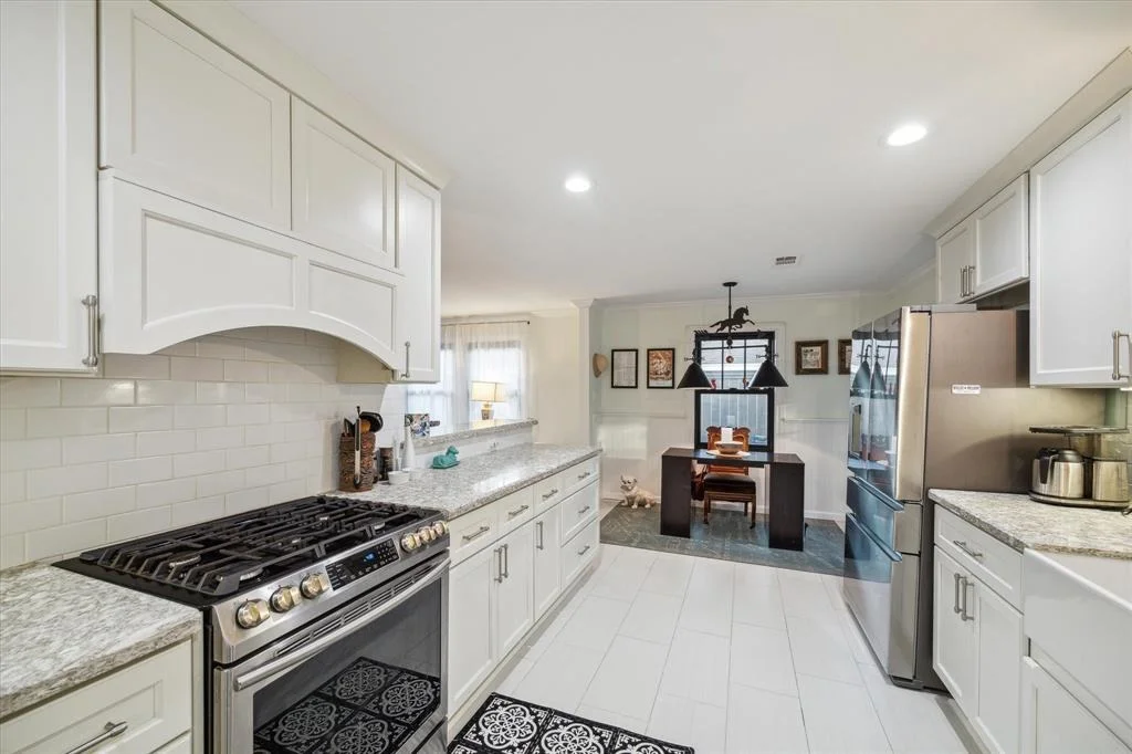 Photo of 901 Walling Street
