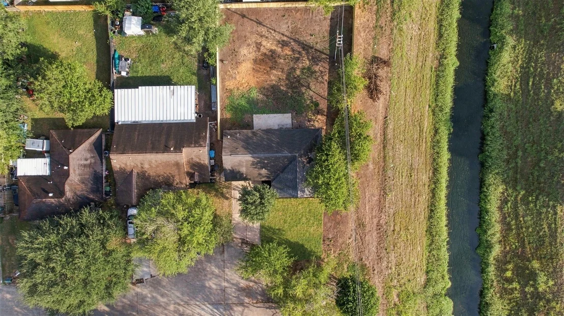 Photo of 7502 Woodsman Trail