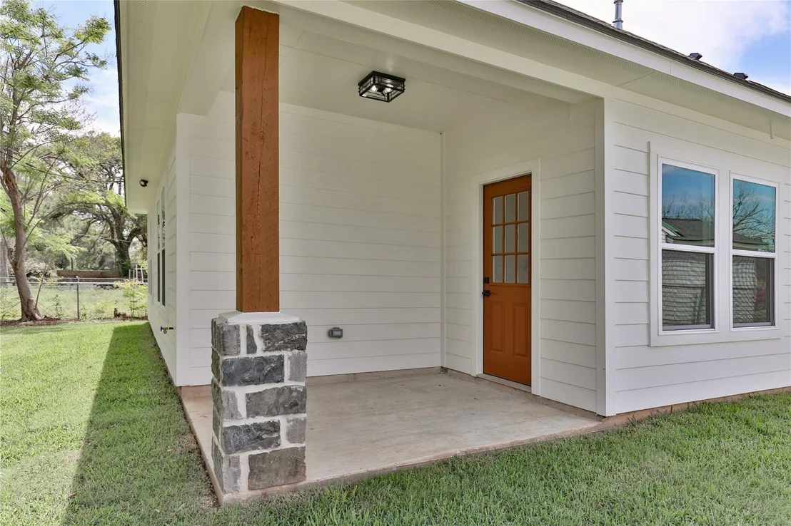 Photo of 223 Laurel Street