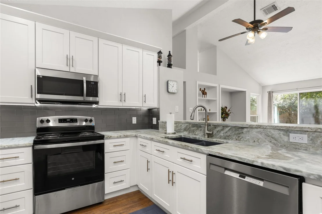 Photo of 3338 Beech Point Drive