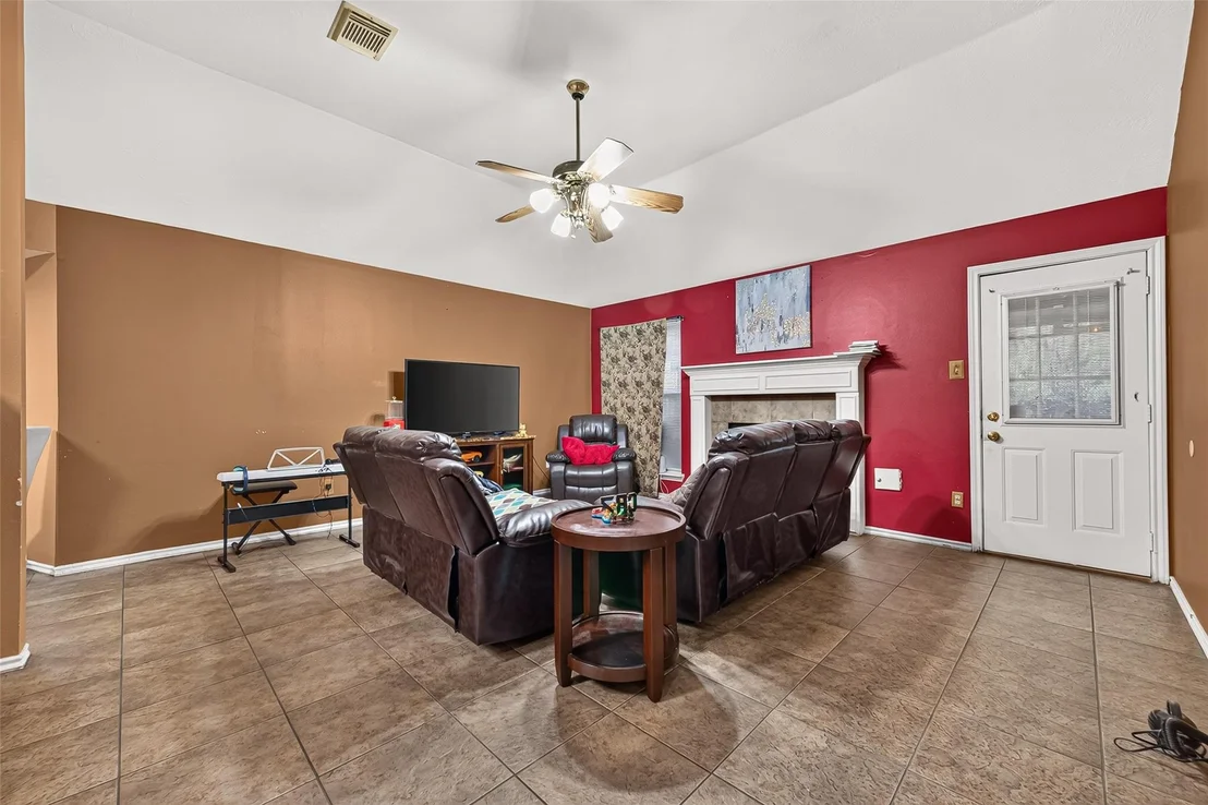 Photo of 3501 Riverside Drive