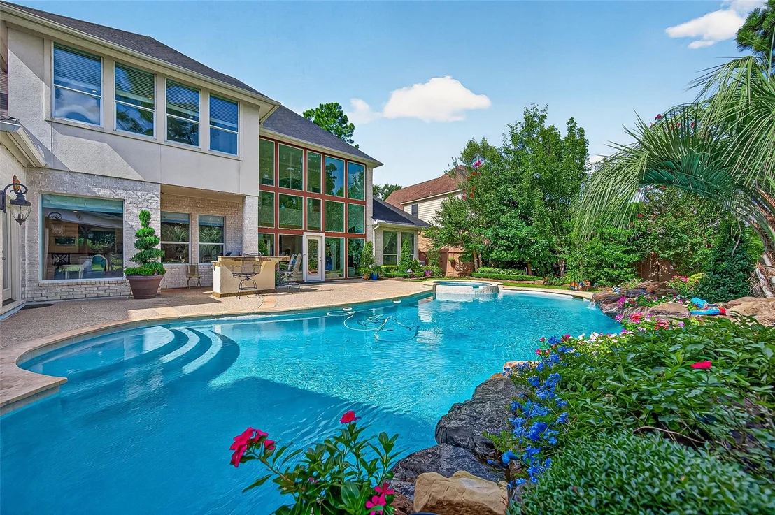 Photo of 6118 Windrose Hollow Lane