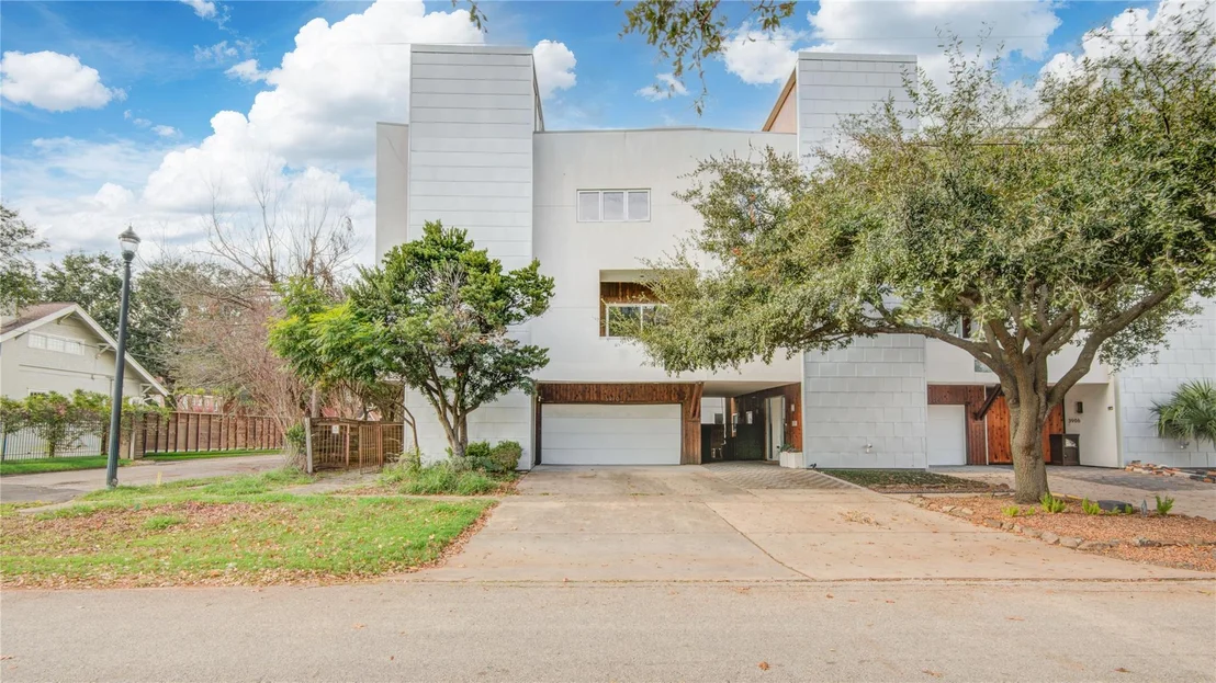 Photo of 3910 Austin Street