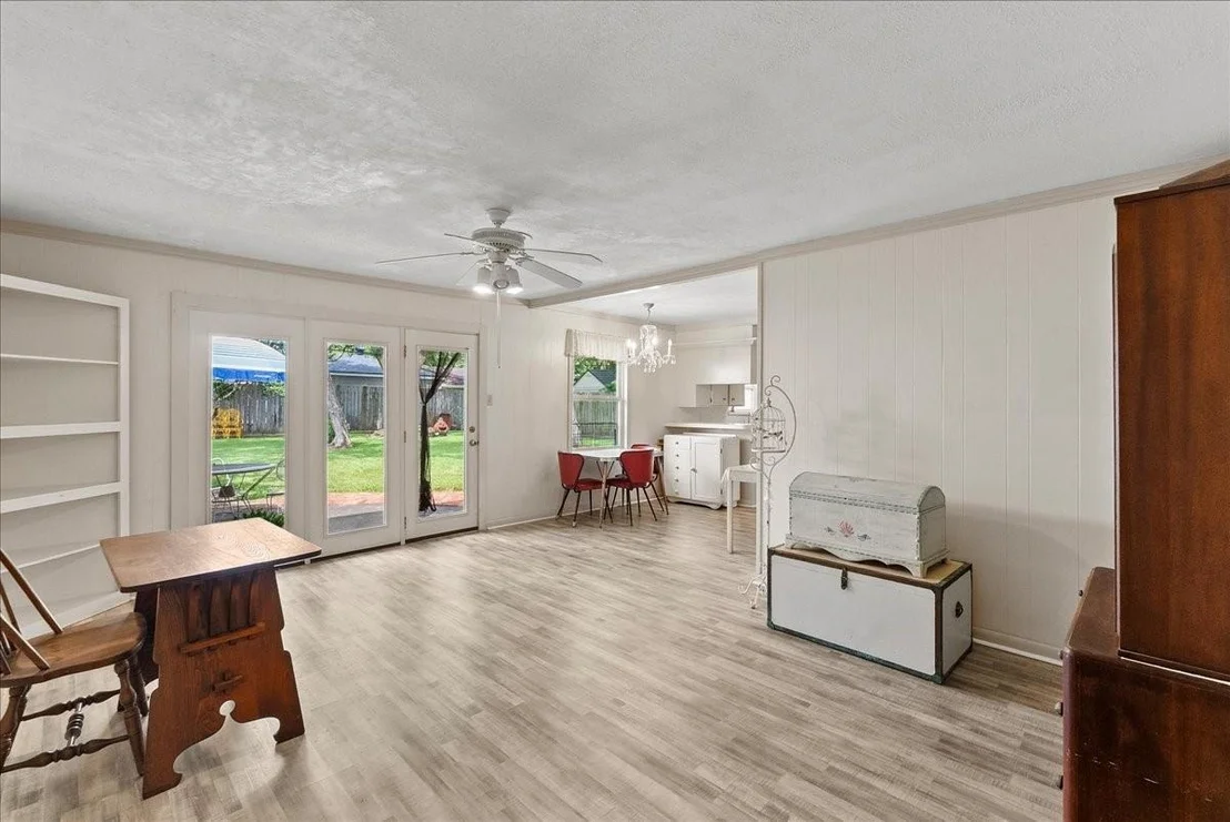 Photo of 11518 Mullins Drive