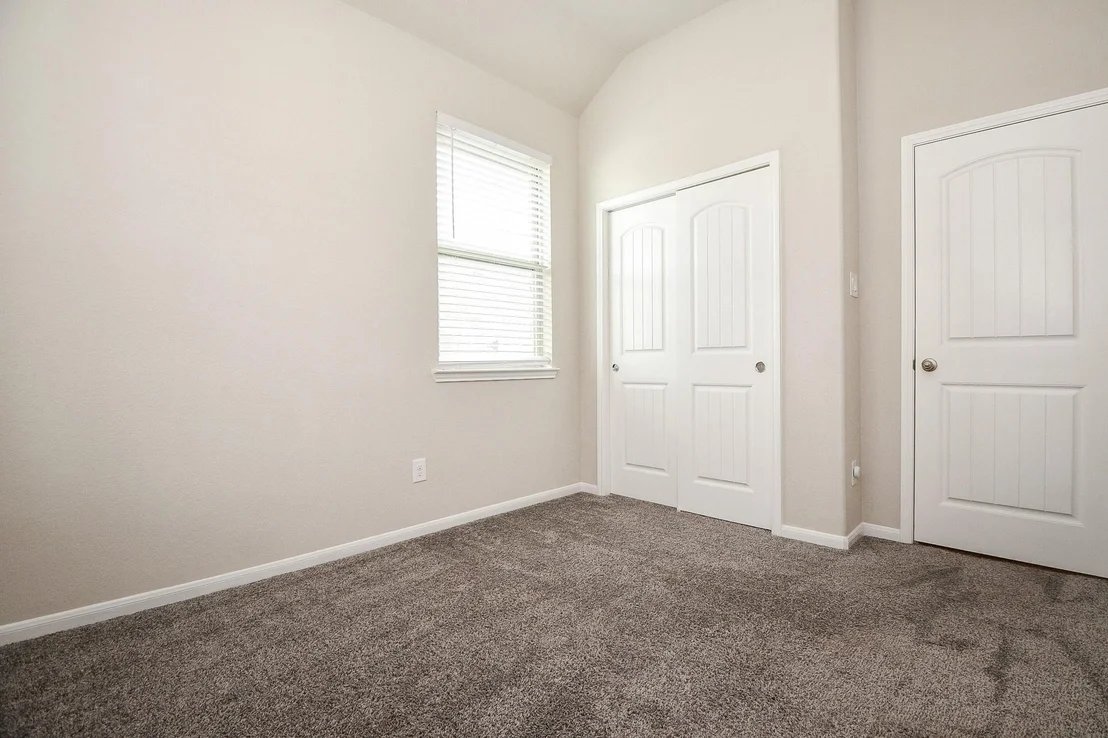Photo of 5207 Splendid Circle
