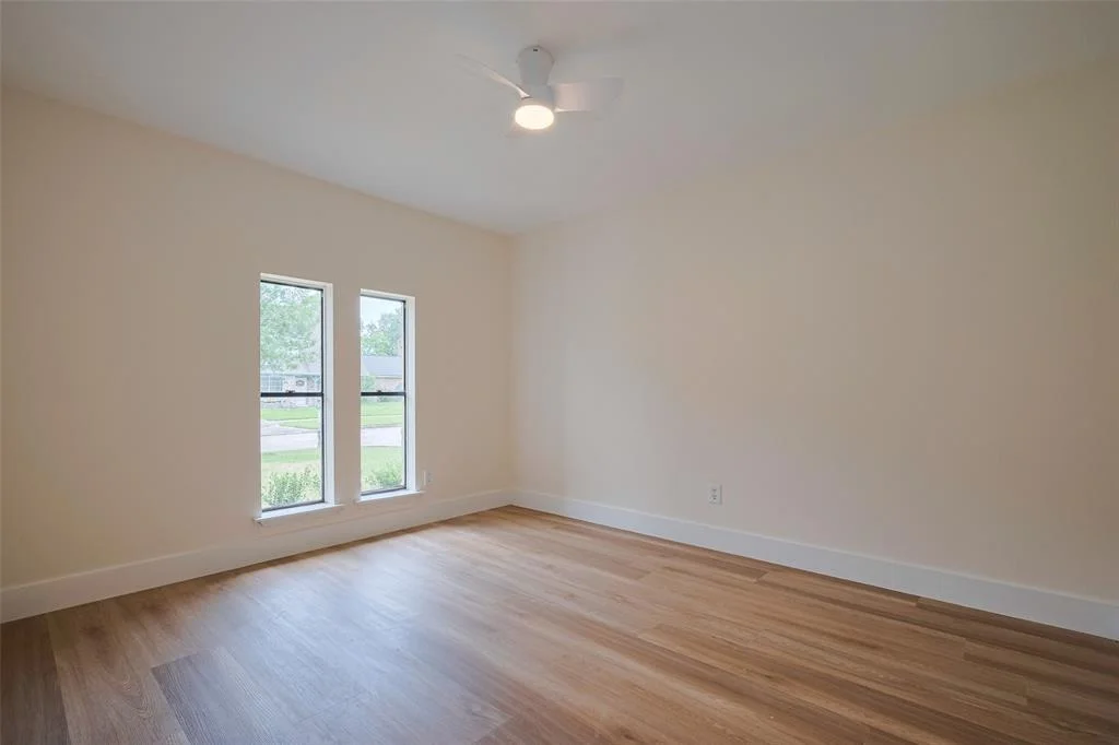 Photo of 839 Voyager Drive