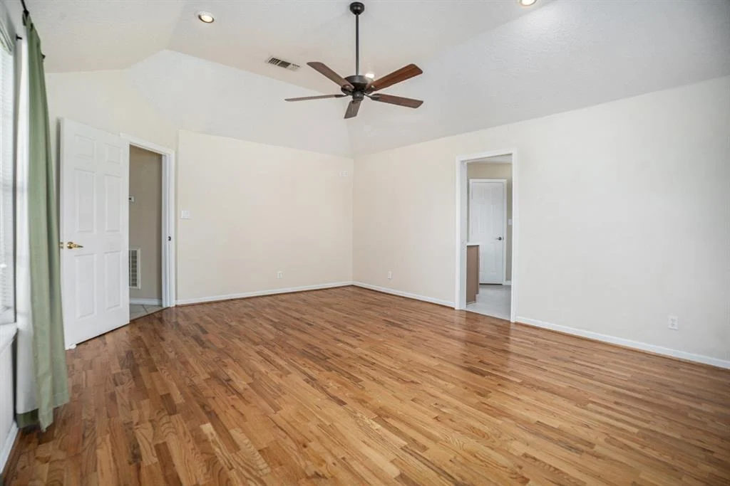 Photo of 16411 Halfmoon W