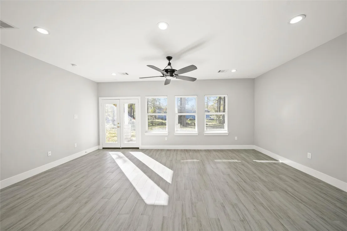 Photo of 719 Moose Drive