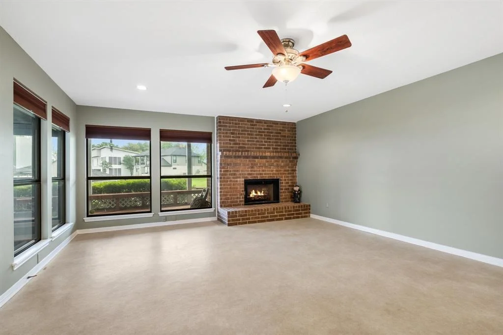 Photo of 1022 Lake View Drive