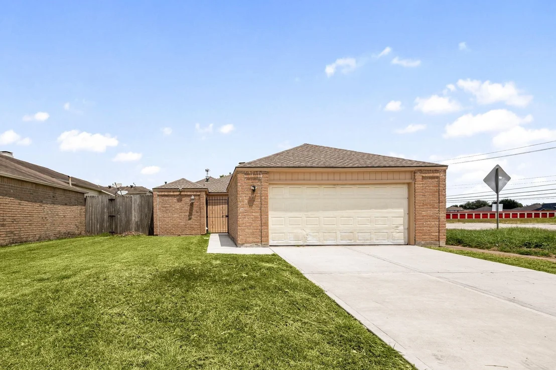 Photo of 13206 Sharpbill Drive