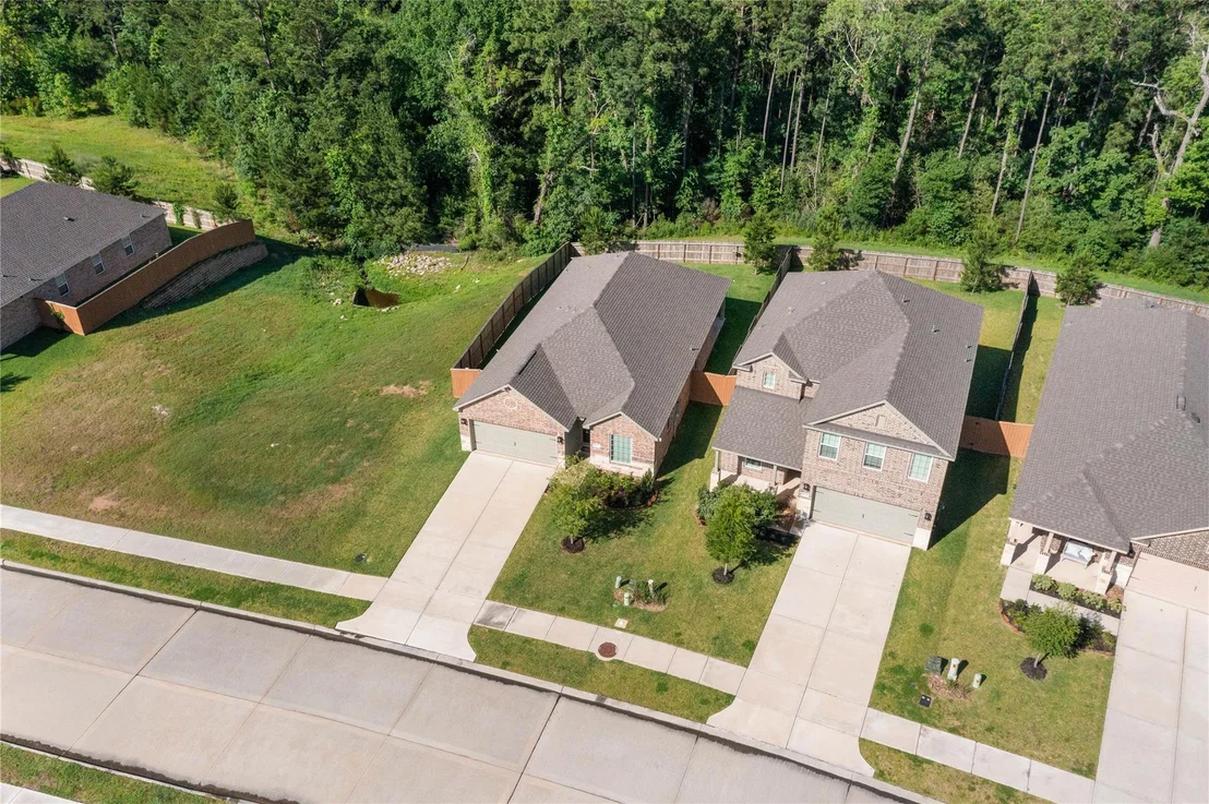 Photo of 6167 White Spruce Drive