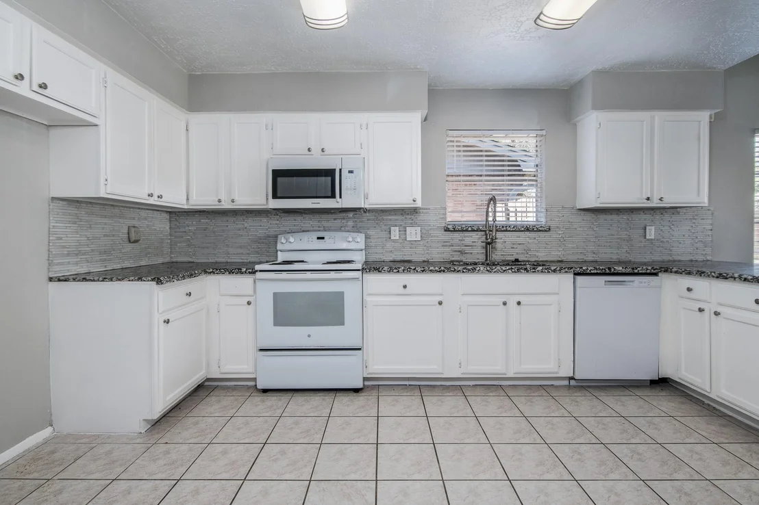 Photo of 16210 Cypress Point Drive