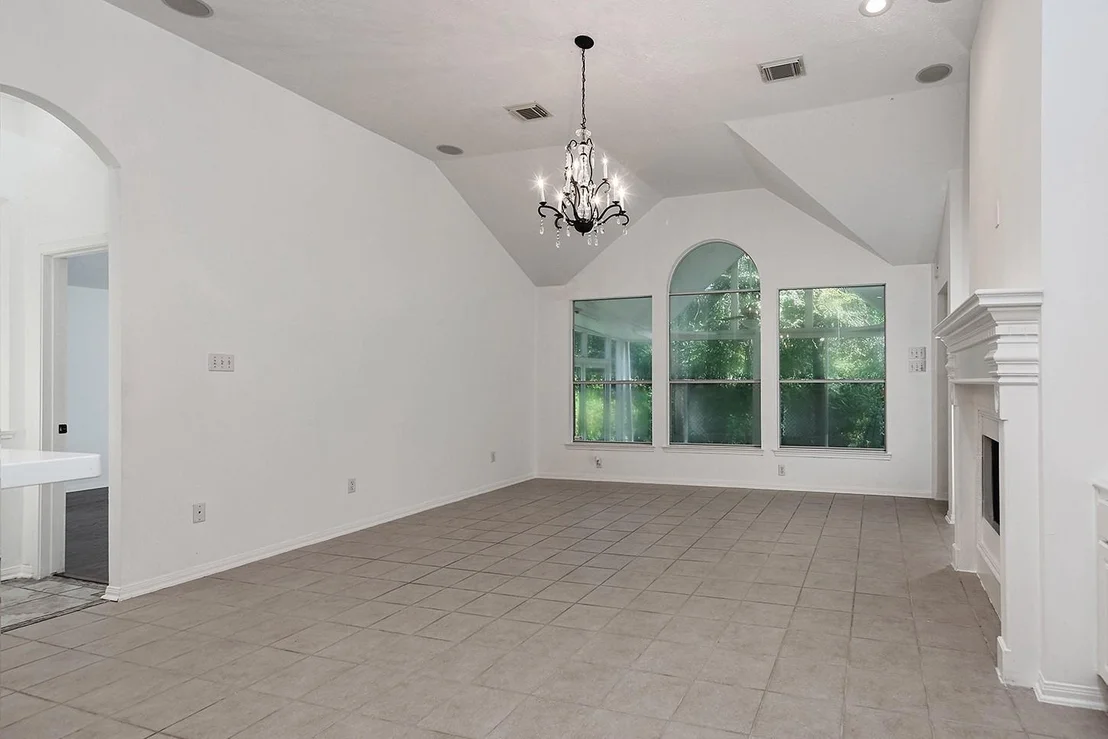 Photo of 174 N Wimberly Way