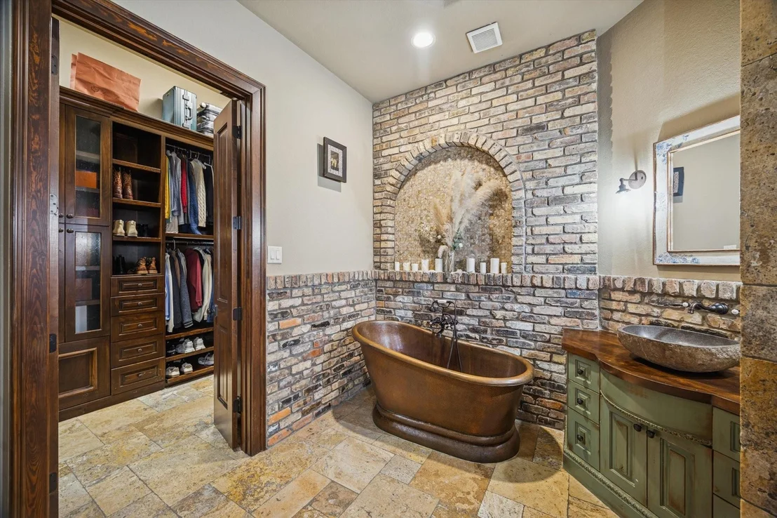 Photo of 4114 Tee Tree Court