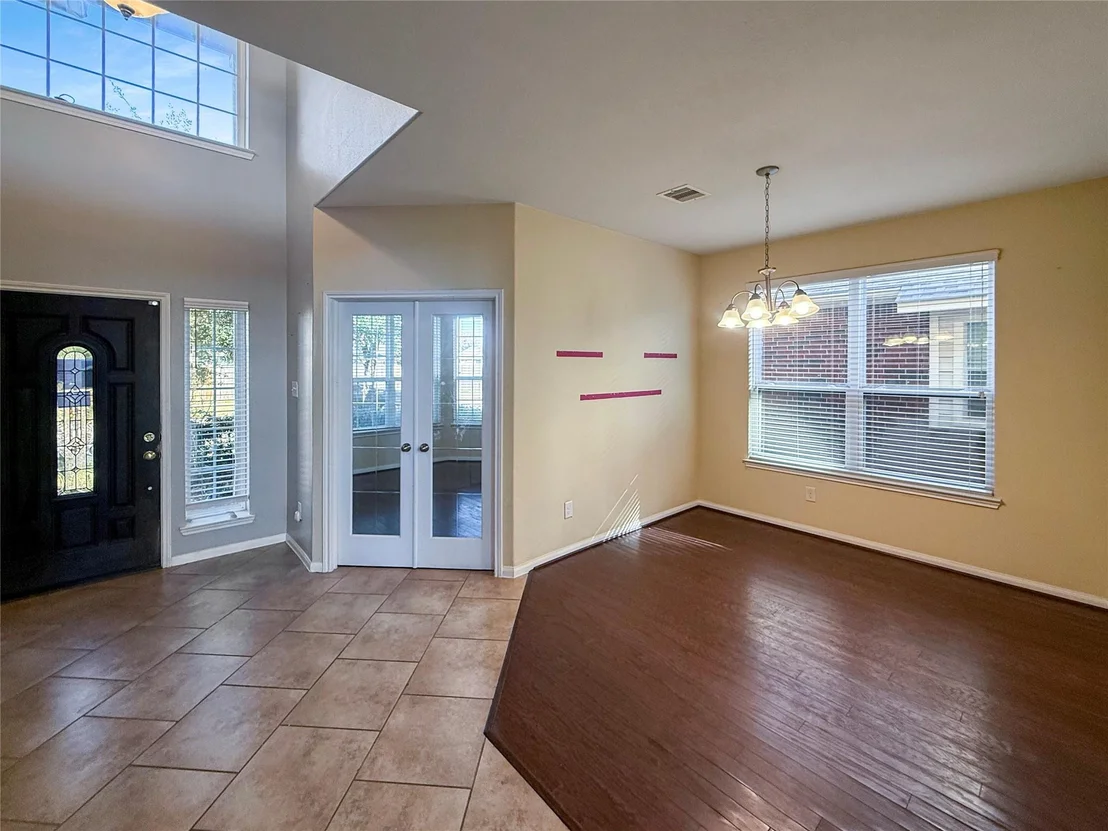Photo of 1610 Mason Knights Drive
