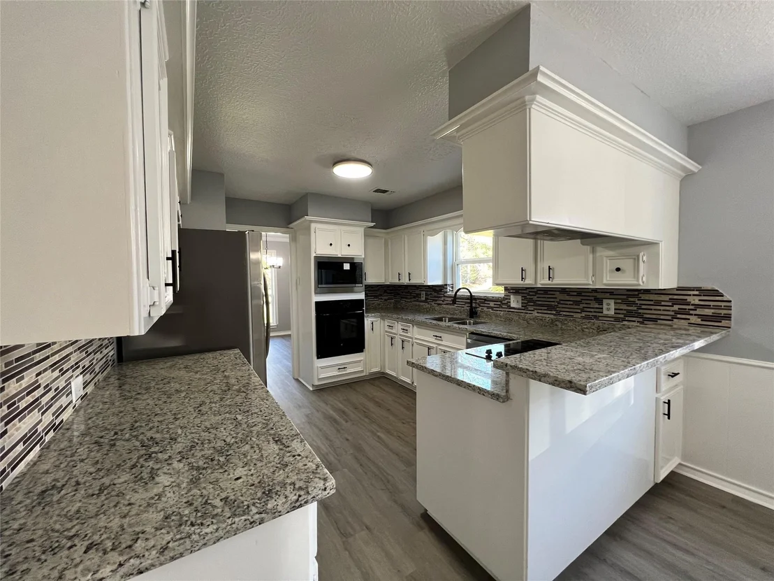 Photo of 5706 Upper Lake Drive