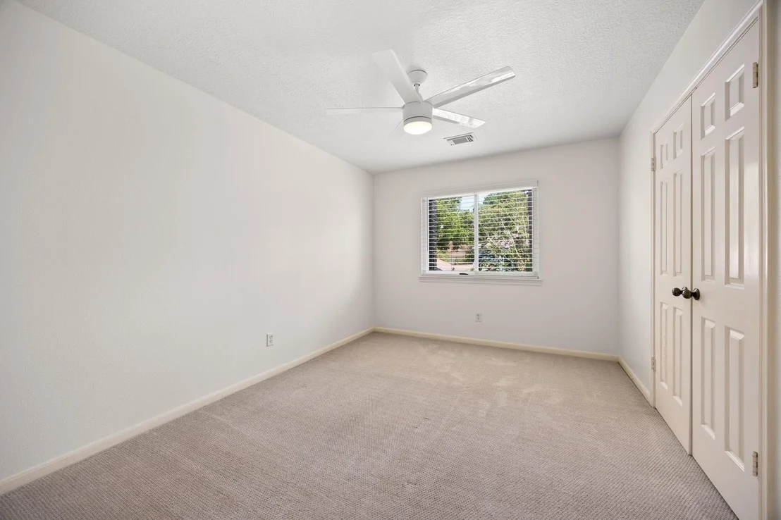 Photo of 12106 Oakcroft Drive
