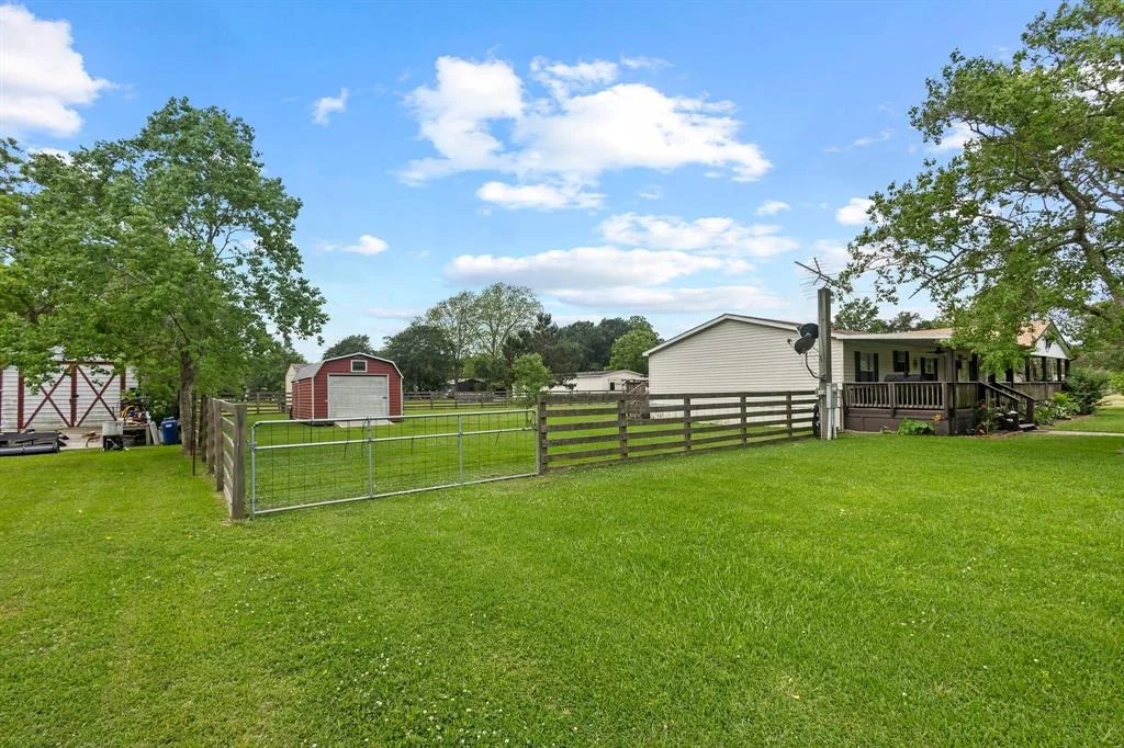 Photo of 15079 Coon Road