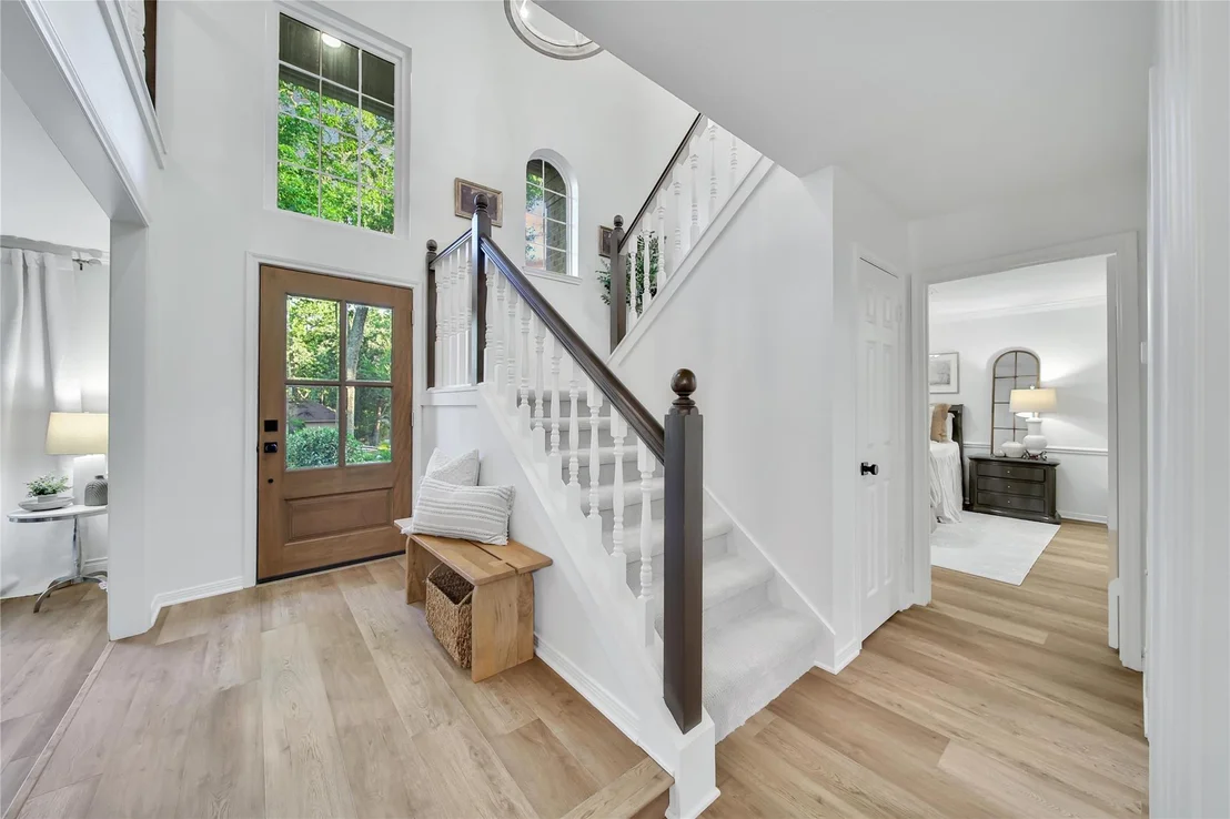 Photo of 14 Twin Springs Place