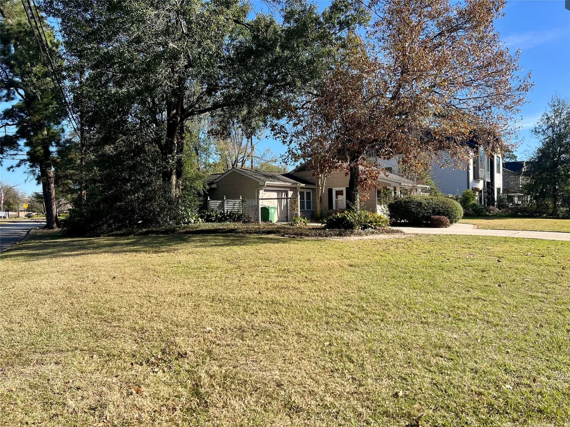 Photo of 1722 Candlelight Lane