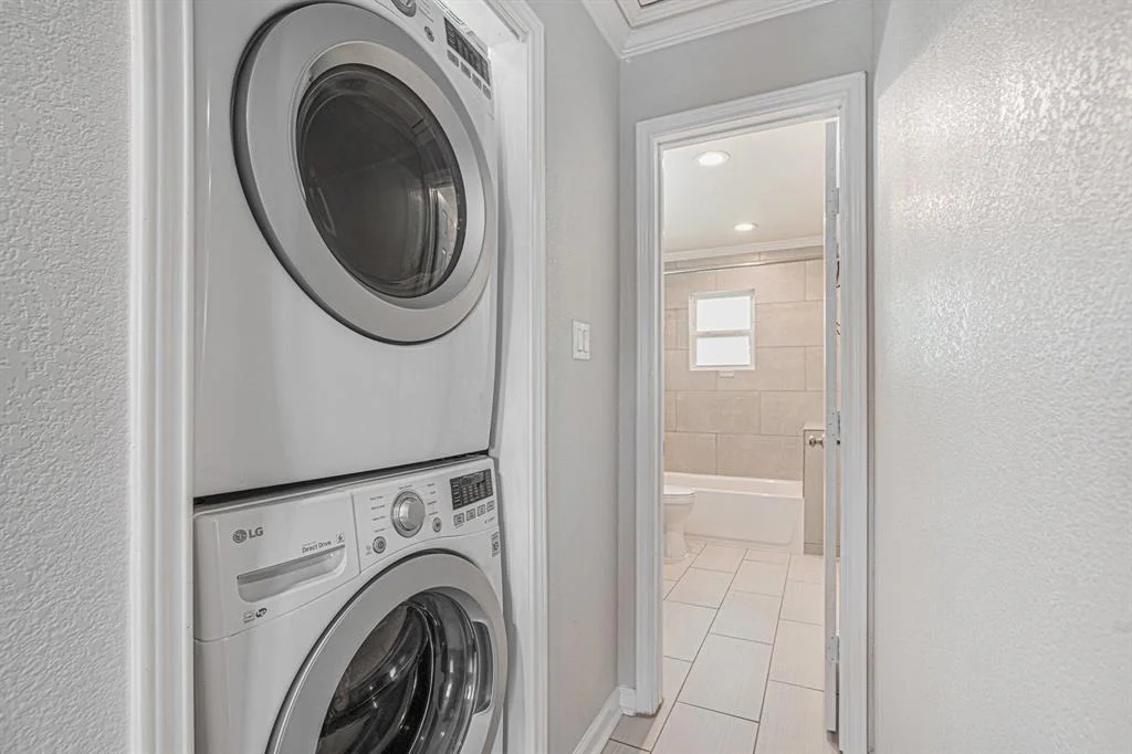 Photo of 7433 W Lambuth Lane