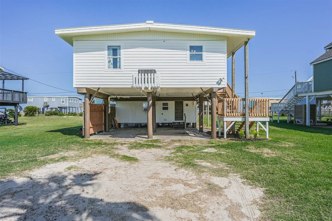 Photo of 801 Seashell Drive