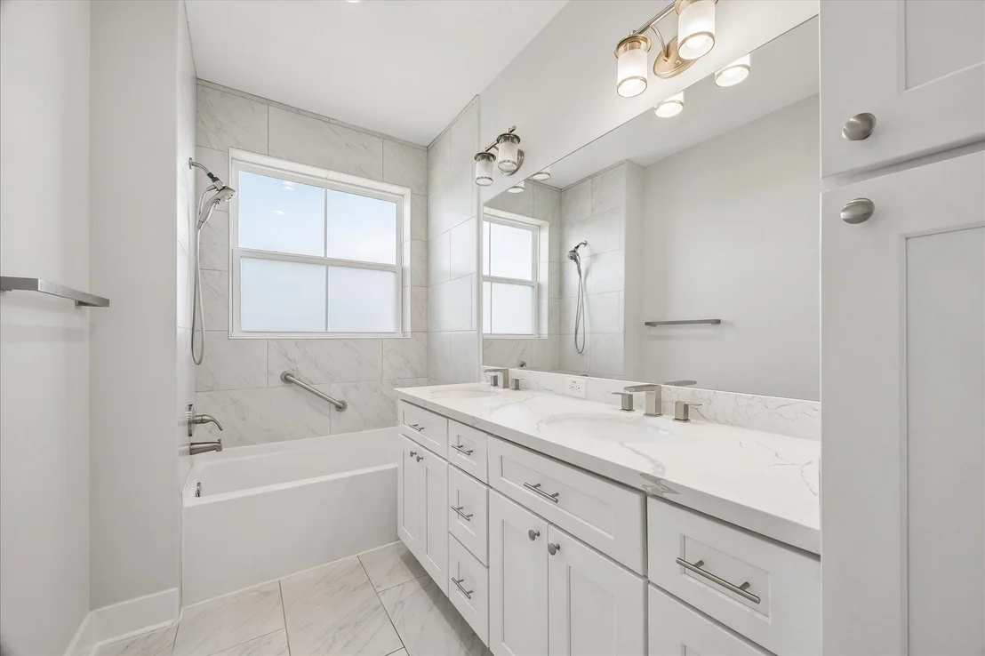 Photo of 2001 Oceanview Drive