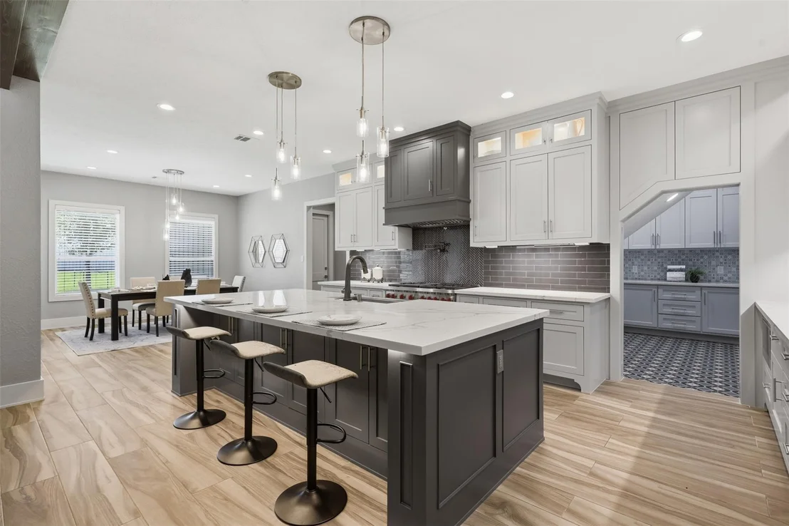 Photo of 16075 Singletree Drive