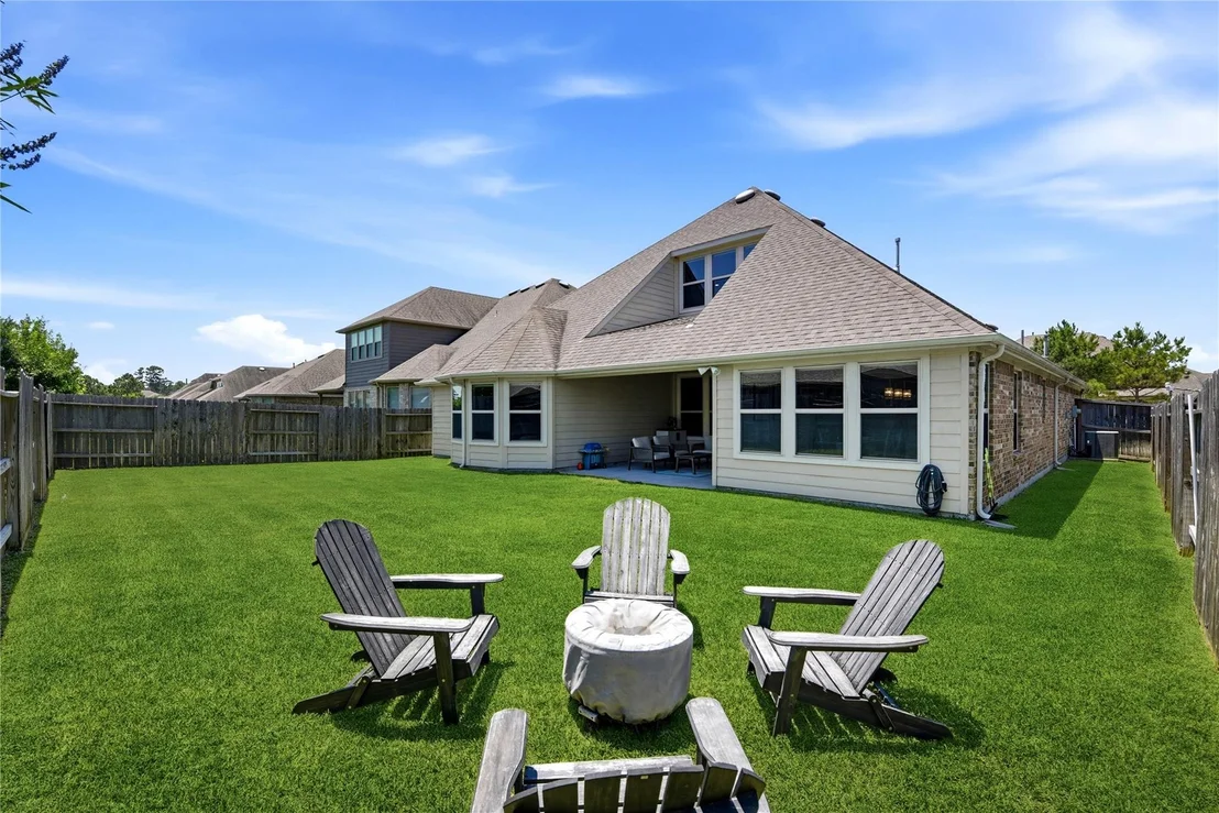 Photo of 17834 Maple Ash Drive