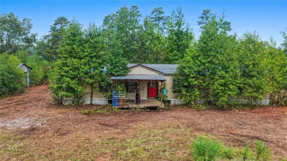 Photo of 2796 Helmic Road