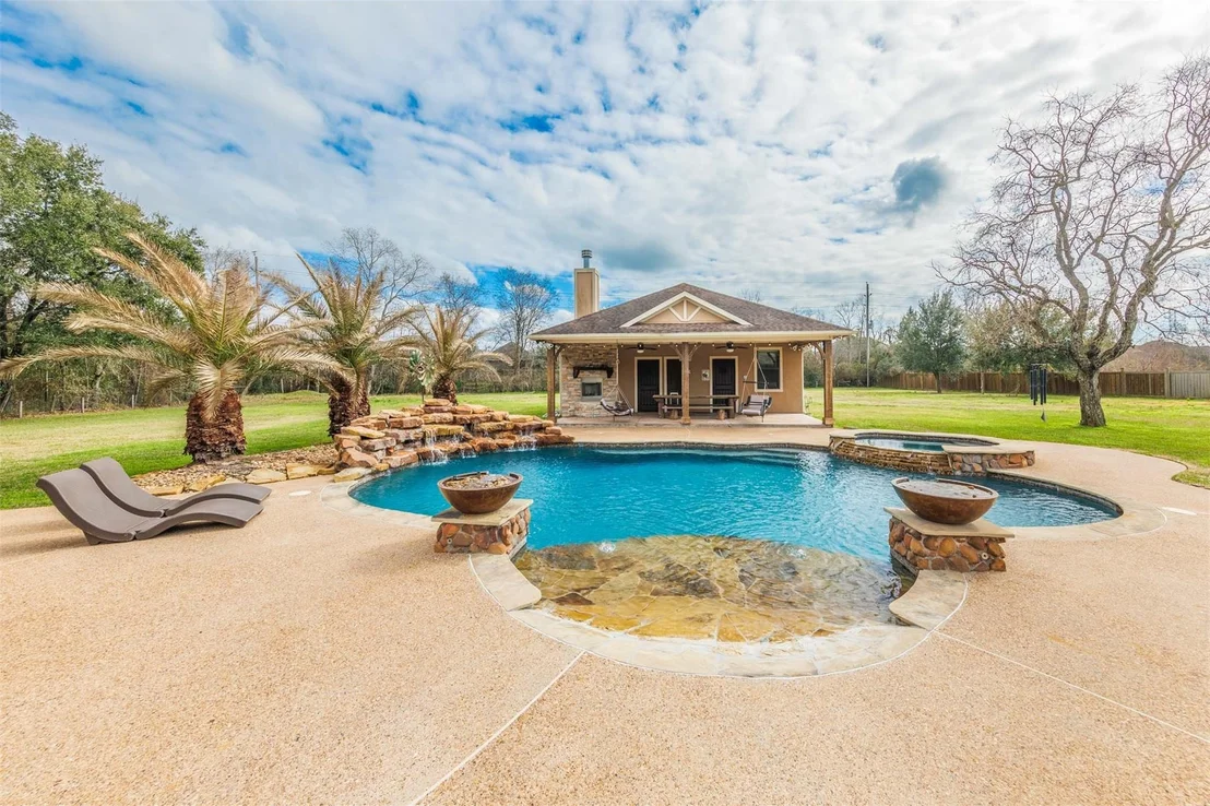 Photo of 26603 Meadow Lane