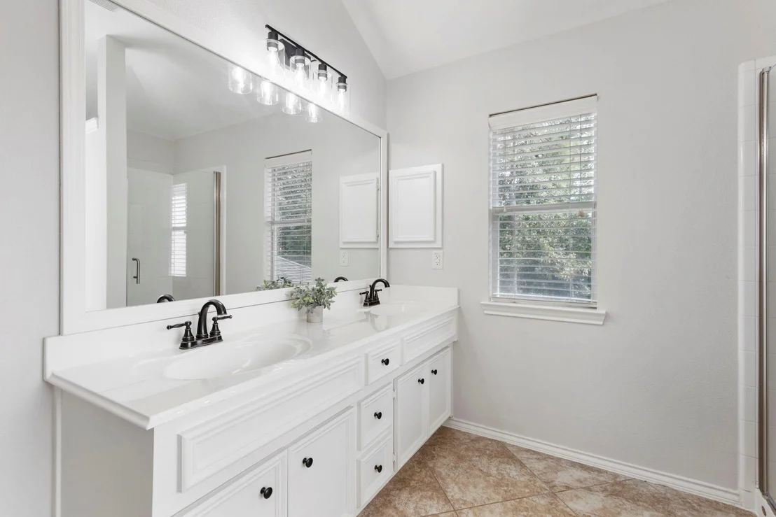 Photo of 2318 Colonial Springs Lane