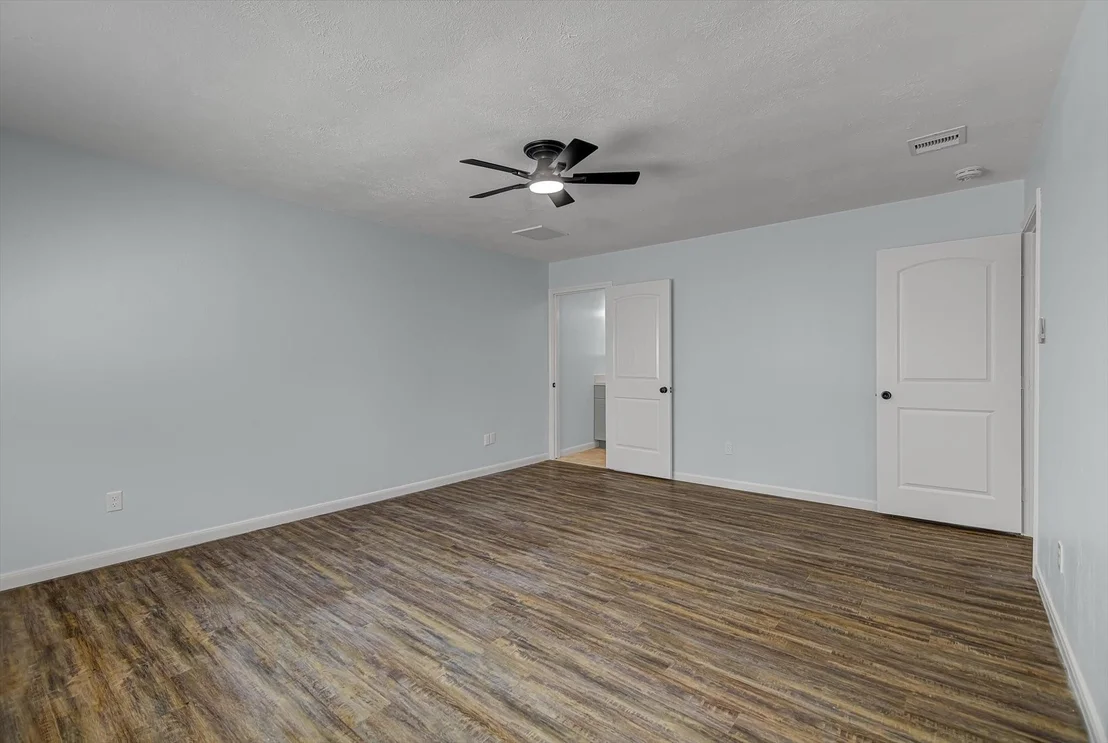 Photo of 5702 Golden Grove Lane