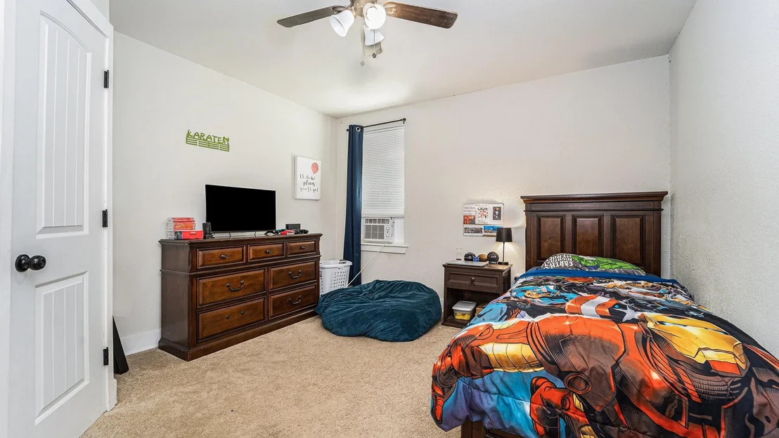 Photo of 302 Brook Hollow Drive