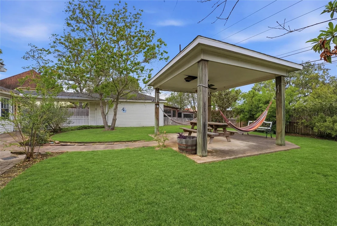 Photo of 22338 Wetherburn Lane