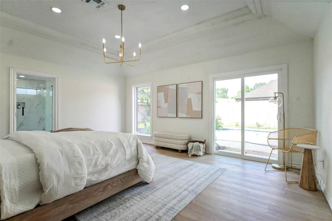 Photo of 11618 Lakeside Place Drive