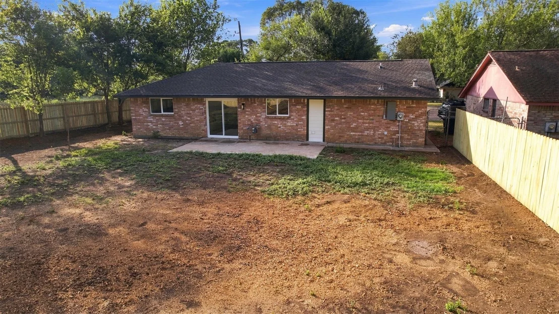 Photo of 7502 Woodsman Trail