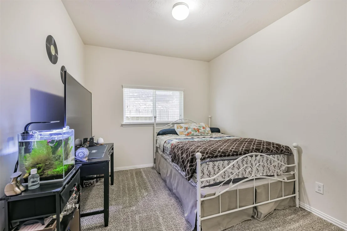 Photo of 7527 Windsor Valley Lane