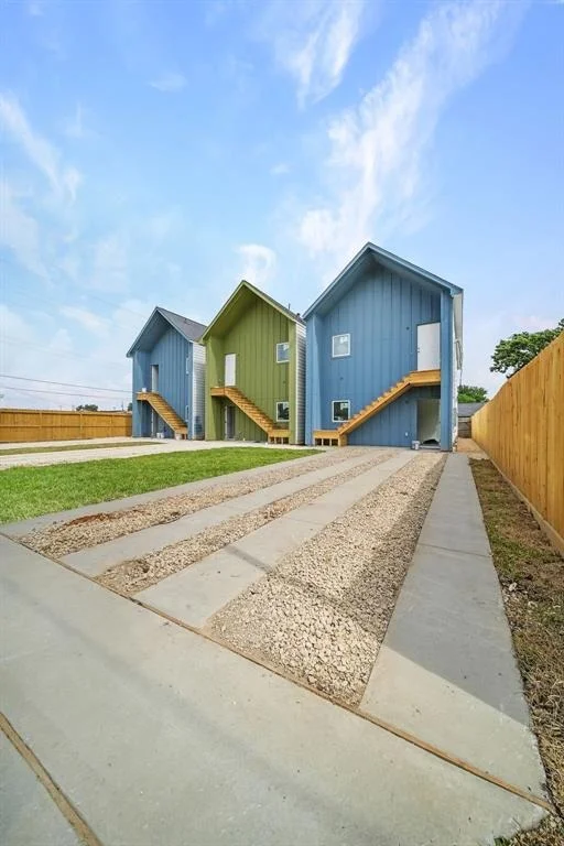 Photo of 405 Calloway Street