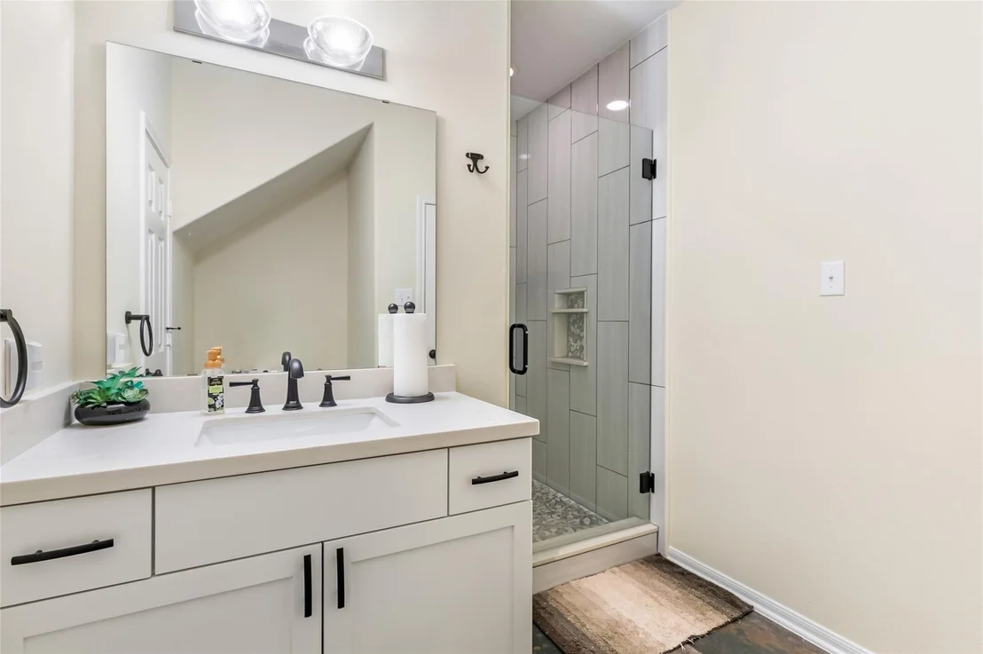 Photo of 12122 Landsdown Ridge Way
