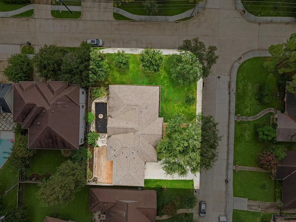 Photo of 4102 Levonshire Drive