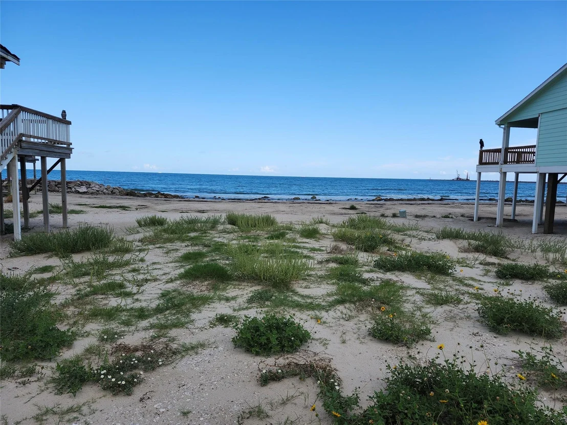 Photo of 1111 White Cap Drive