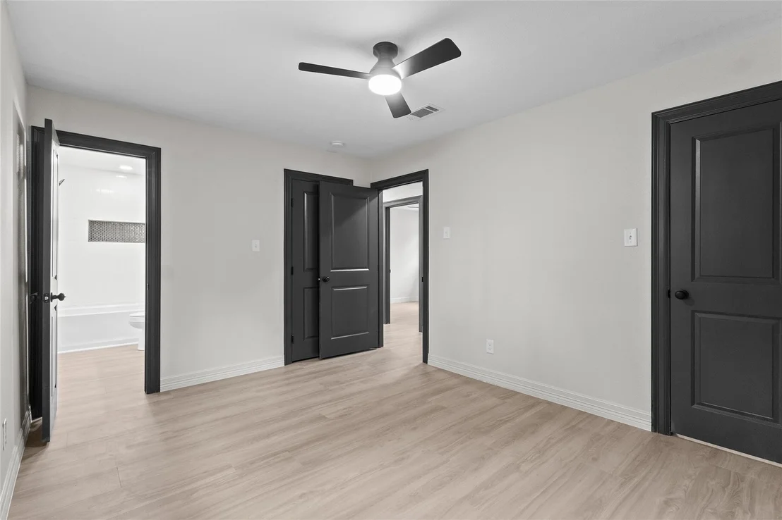 Photo of 170 Maple Street
