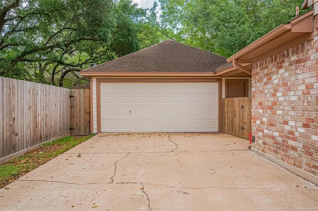 Photo of 18015 Mountfield Drive