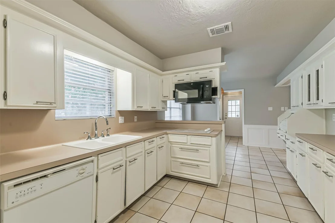 Photo of 6718 Gentle Bend Drive