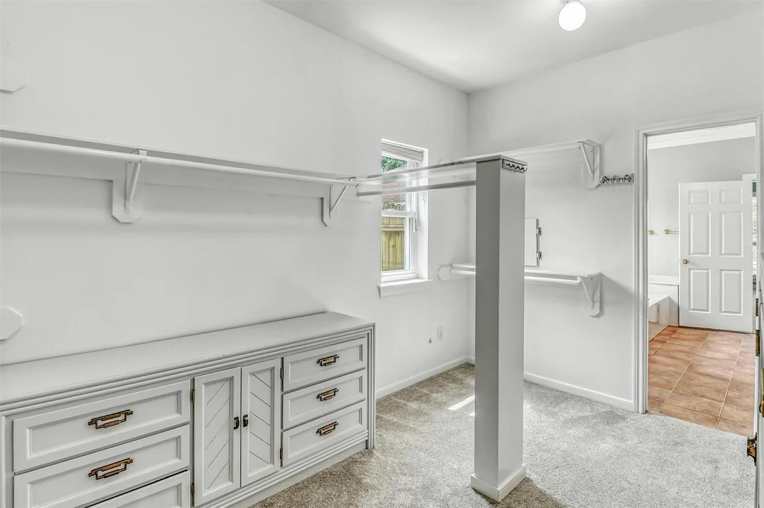 Photo of 24818 Lakebriar Drive