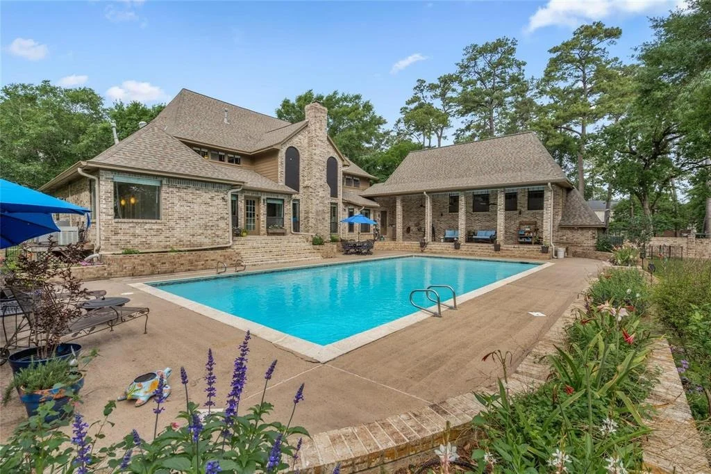 Photo of 17910 Sugar Pine Drive